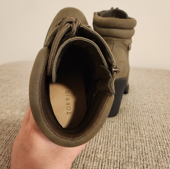 Torrid Olive Lace Up Hiker Bootie 9W - Picture 5 of 7